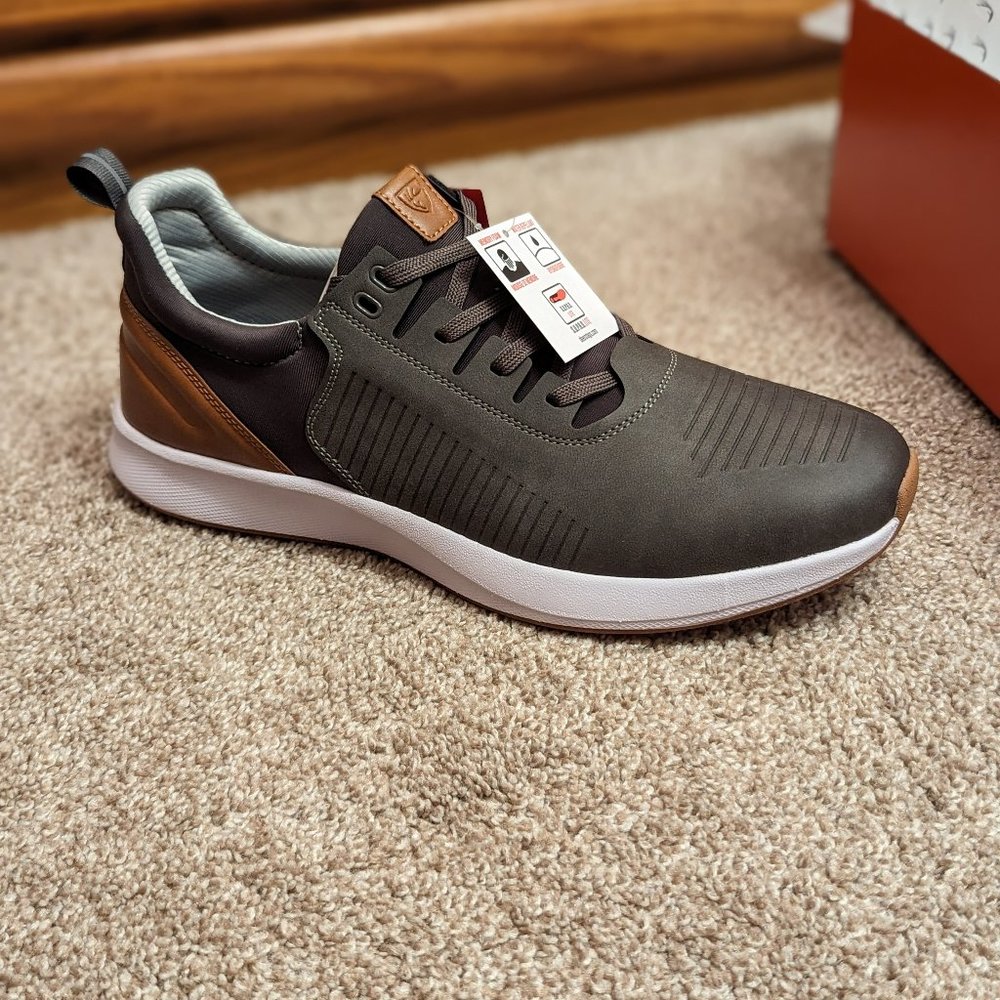 Deer Stags Men's Cranston Shoes NWT